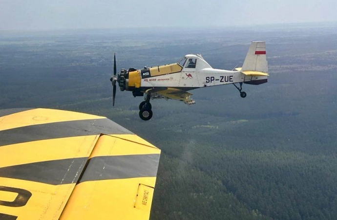 Samoloty gaśnicze Regionalnej Dyrekcji Lasów Państwowych w Olsztynie uczestniczyły w akcji gaśniczej.