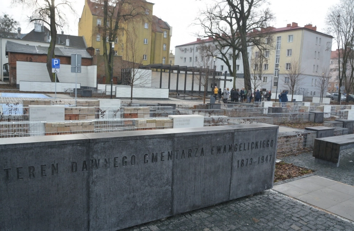 Zakończyły się prace przy budowie węzła przesiadkowego w olsztyńskim śródmieściu.