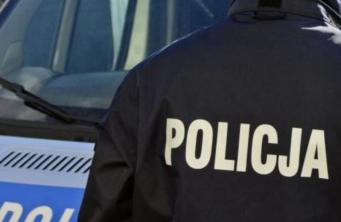 Do Komendy Powiatowej Policji w Nowym Mieście Lubawskim przyszedł mężczyzna, który przyniósł przedmiot przypominający granat ręczny.